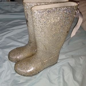 Children's place rain boots